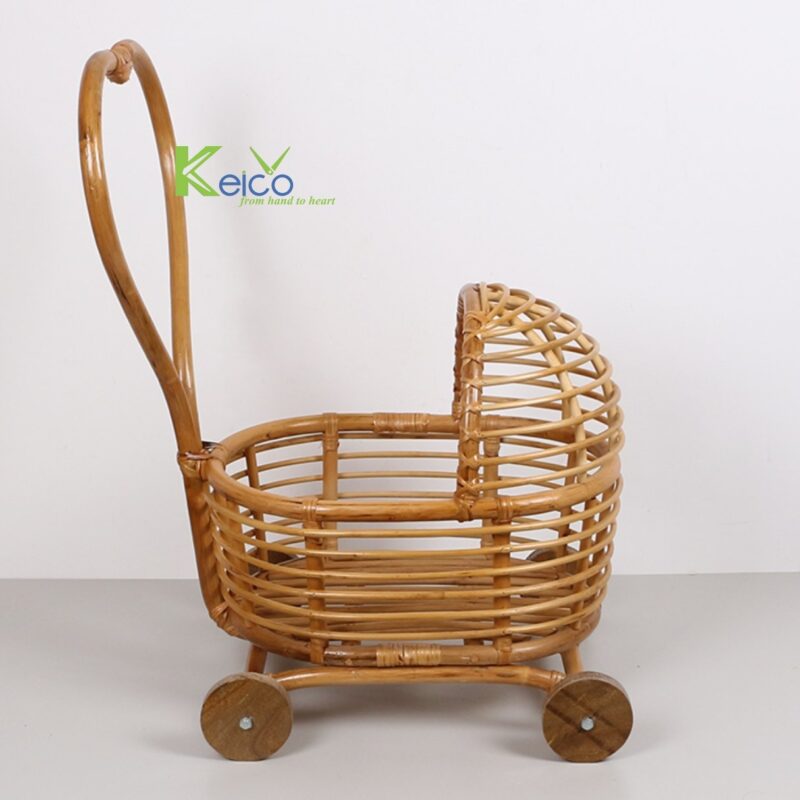 Vietnam rattan and bamboo factory – rattan pendant light and rattan furniture