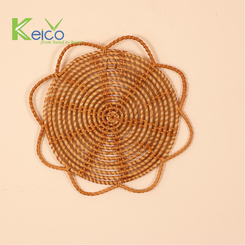 Vietnam rattan and bamboo factory – rattan pendant light and rattan furniture