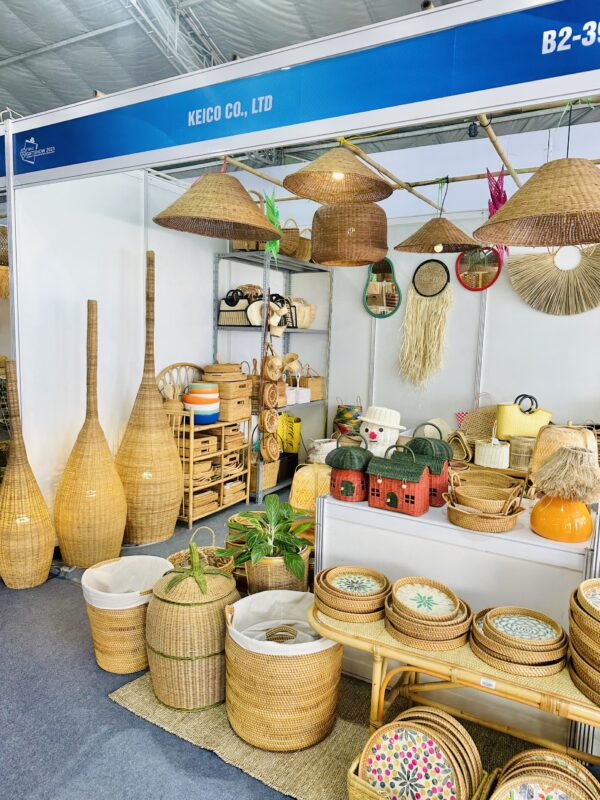 Vietnam rattan and bamboo factory – rattan pendant light and rattan furniture