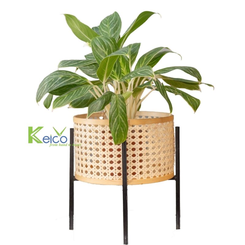 Vietnam rattan and bamboo factory – rattan pendant light and rattan furniture
