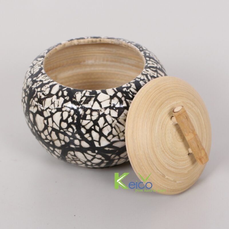 Keico | Vietnam Rattan Lampshades & Woven Basket Manufacturer